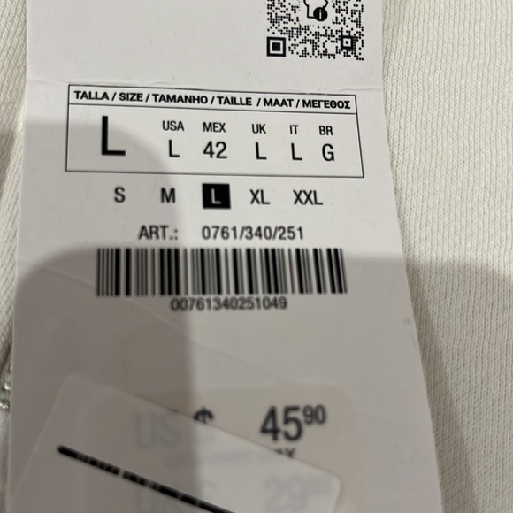 Zara 1/4 zip - Picture 3 of 3